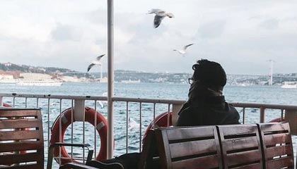 九游娱乐网站-青年才俊闪耀转会市场，多家俱乐部争逐未来之星，青年才俊,未来可期